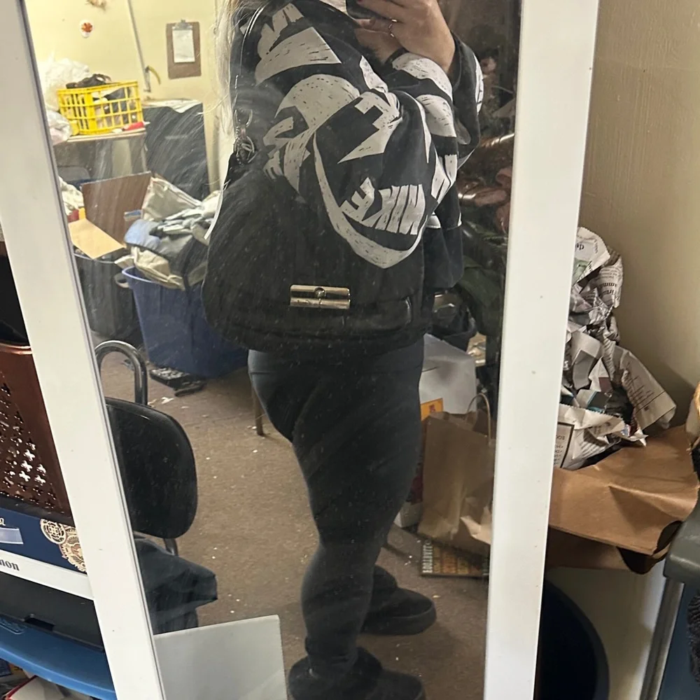 Coach Black Leather Flap Shoulder Bag - Picture 4 of 7